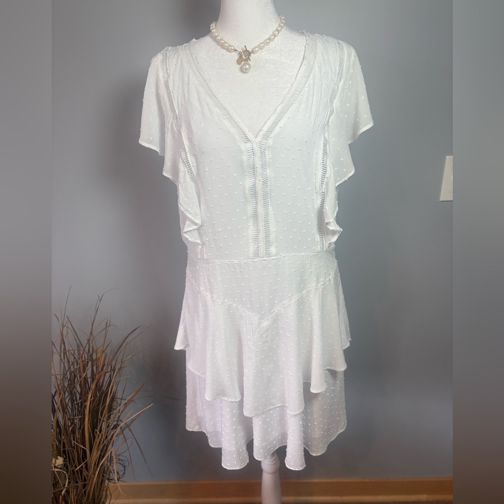 Express White Swiss Dot Dress Women’s Large V Neck Flutter Sleeve Tiered Mini